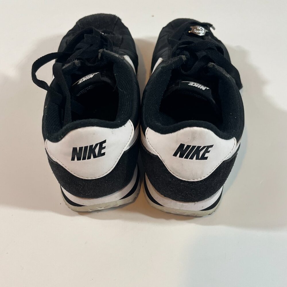 Nike Cortez ‘72  Sneakers Men’s Size 9 Basic OG Black White Shoes Lace Up - Picture 4 of 9